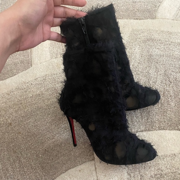 CHRISTIAN LOUBOUTIN Toubootfrou chiffon booties - Picture 4 of 9